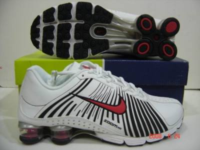 Man Shox R4 ZOOM-12